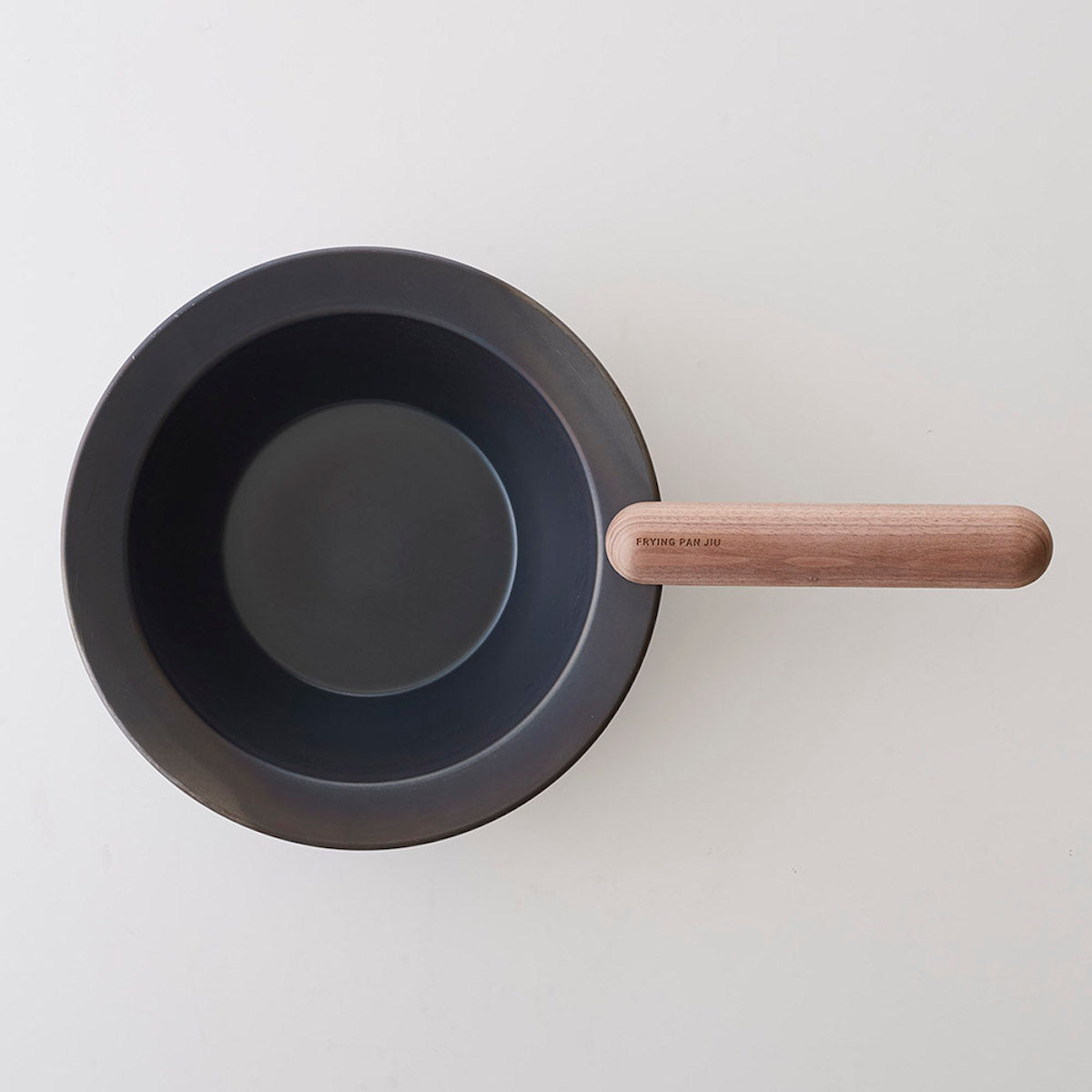 フライパンジュウ　FRYING PAN JIU Ｍ深型 FRYING PAN JIU「フライパン ジュウ」お皿のみ深型M 調理器具